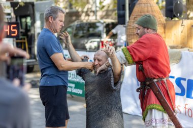 Şehirdeki tarihi olayların yeniden inşası