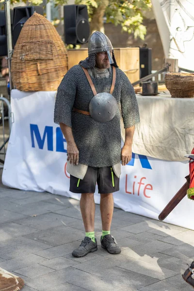 Şehirdeki tarihi olayların yeniden inşası