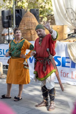 Şehirdeki tarihi olayların yeniden inşası