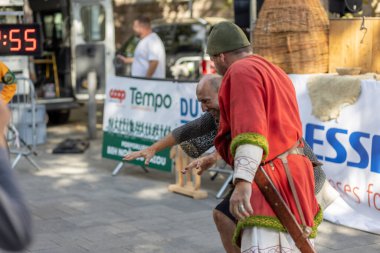 Şehirdeki tarihi olayların yeniden inşası