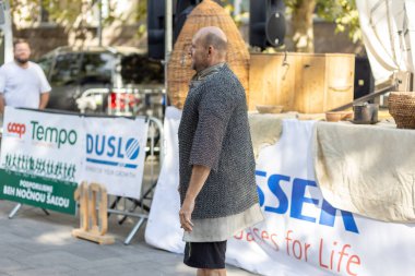 Şehirdeki tarihi olayların yeniden inşası