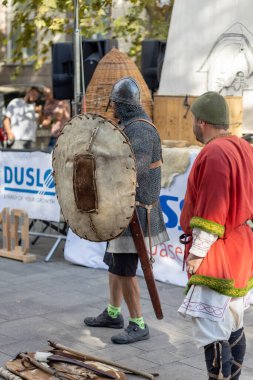 Şehirdeki tarihi olayların yeniden inşası