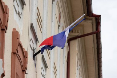 Kentte Avrupa Birliği ve Slovakya bayrağı