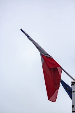 Avusturya bayrağı yaklaşıyor.