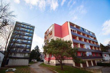 Slovakya 'da ucuz çok katlı bir pansiyon.