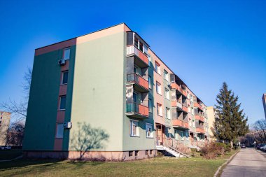 Slovakya 'da çok katlı bir bina.