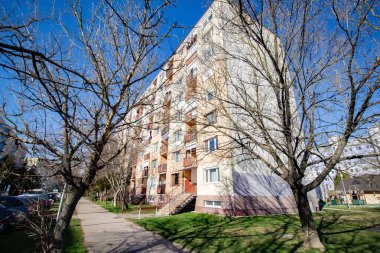 Slovakya 'da çok katlı bir bina.