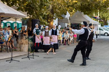 Slovakya 'da yazın halk düğünü