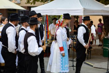Slovakya 'da yazın halk düğünü