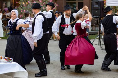 Slovakya 'da yazın halk düğünü