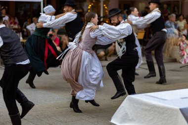 Slovakya 'da yazın halk düğünü