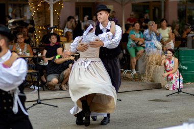 Slovakya 'da yazın halk düğünü
