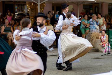 Slovakya 'da yazın halk düğünü