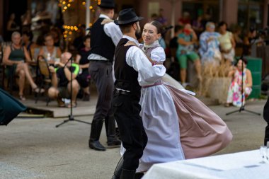 Slovakya 'da yazın halk düğünü