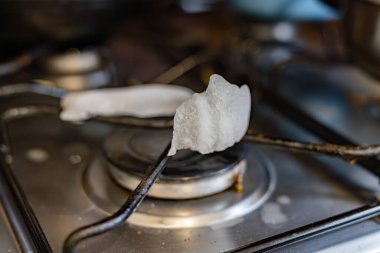 Gaz ocağında buz var. Avrupa 'ya doğalgaz sevkıyatının sona ermesinden kaynaklanan sorunlar