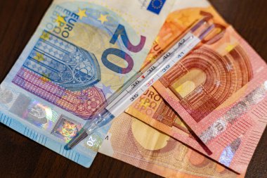 Banknotlar üzerindeki termometre