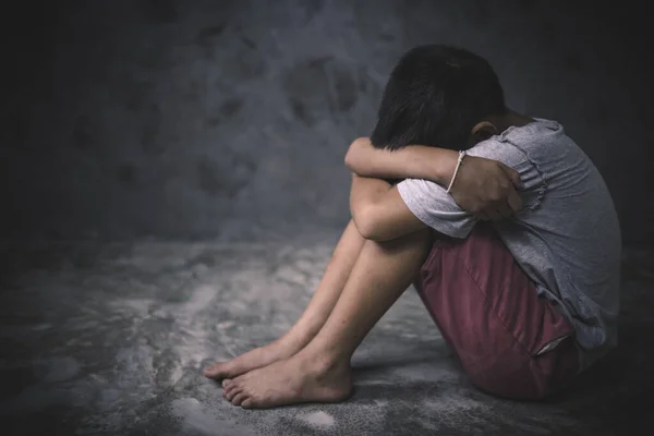 Barn Våld Och Misshandlade Sluta Skymfa Pojke Våld Barn Bondage — Stockfoto