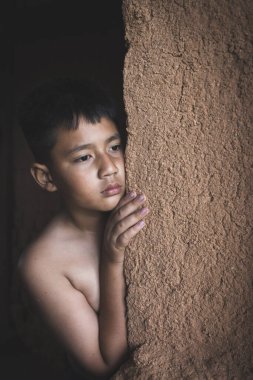 Çocuk şiddet ve ticaretini durdurmak. Dur şiddet karşı çocuk, Çocuk esaret açı görüntüde bulanıklık, insan hakları günü kavramı.