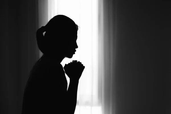 Silhouette Religious Young Woman Praying God Morning Spirtuality Religion Religious — Fotografia de Stock