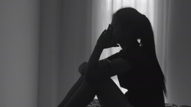 Тіньове Відео Чоловіка Жінки Сперечаються Спальні Сімейна Криза Домашнє Насильство — стокове відео