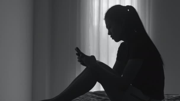 Silhouette Une Femme Présentant Des Symptômes Dépression Tristesse Anxiété Problèmes — Video