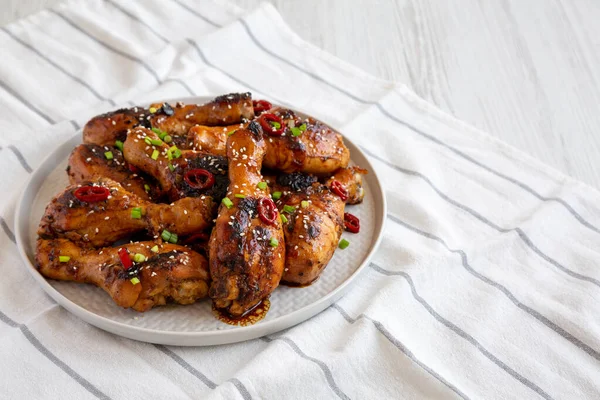 Homemade Easy Sticky Chicken Drumsticks Plate Side View Space Text — Stock Photo, Image