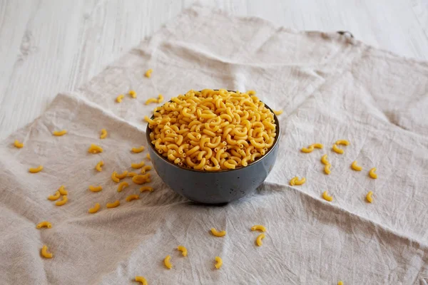 Bowl Dry Organic Macaroni Elbow Pasta Ready Cooked — Stock Photo, Image