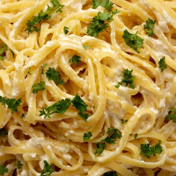 Homemade Linguine Alfredo Pasta Ready Eat — Stock Photo, Image
