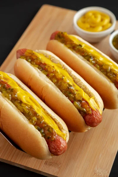 Homemade Gourmet Hot Dogs Sweet Relish Mustard Side View Close — Stock Photo, Image