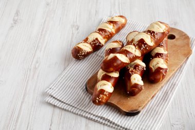 Ev Yapımı Yumuşak Kraker Tuza Hazır Tuz Çubuğu