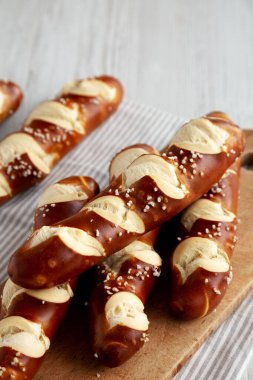 Ev Yapımı Yumuşak Kraker Tuza Hazır Tuz Çubuğu