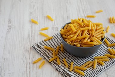 Çiğ Organik Kuru Penne Makarnası..