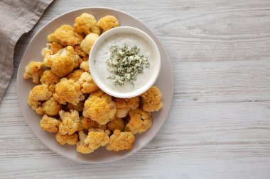 Mavi Peynir soslu ev yapımı Buffalo Karnabahar.. 