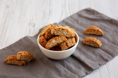 Ev yapımı Badem Cantuccini Kahvaltı İçin Hazır
