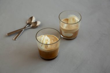 Ev yapımı Affogato Kahve Dondurması