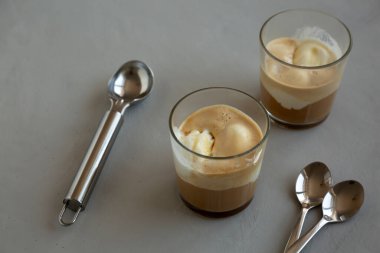 Ev yapımı Affogato Kahve Dondurması