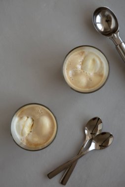 Ev yapımı Affogato Kahve Dondurması