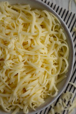 Organik Paramparça Mozzarella Peyniri, en iyi manzara. Yakın plan..