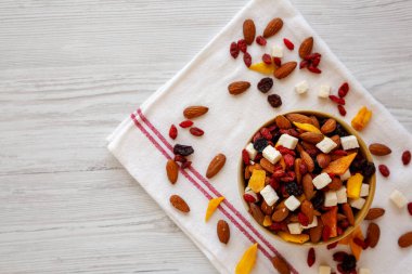 Sağlıklı Kurutulmuş Fruit ve Fındık Karıştırıcı. Boşluğu kopyala.