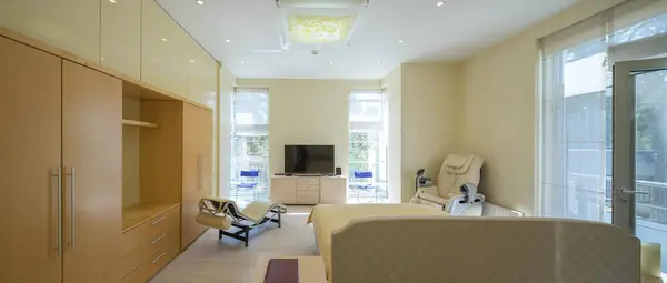 Modernes Interieur Des Wohnzimmers Mit Möbeln Luxus Wohnung Beige Farben — Stockfoto