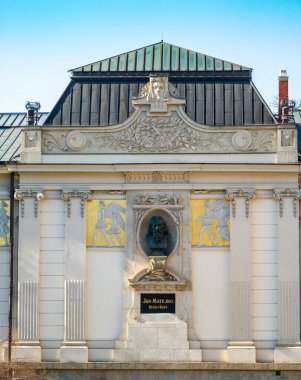 Krakow, Polonya 'daki ünlü Polonyalı sanatçı Jan Matejko' nun Anıtı.