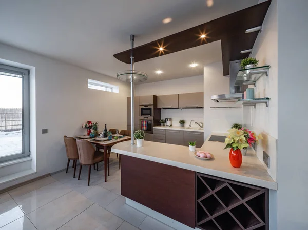 Moderno Interior Cocina Apartamento Estudio Lujo Decoración Del Hogar Mesa — Foto de Stock