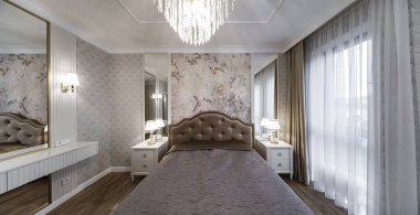 Yatak odası klasik tarzda. Modern daire.