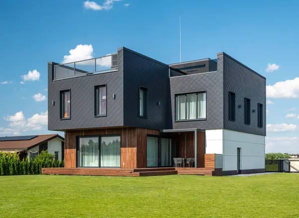 Aile için modern özel ev. 