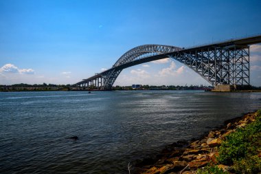Bayonne Köprüsü Dennis P. Collins Parkı, Bayonne, NJ, ABD