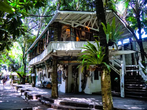 Gezellige Tuin Cafe Rustieke Stijl Met Terras Uitzicht Ubud Stad — Stockfoto