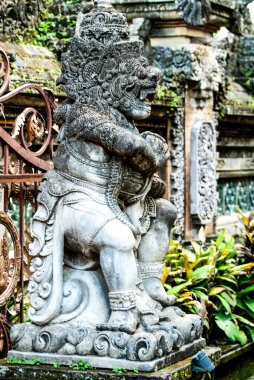 Ubud, Bali, Endonezya 'daki Bali tapınağı heykeli 