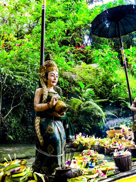 Balinese God Standbeeld Tempelcomplex Taman Beji Griya Waterval Kabupaten Badung — Stockfoto
