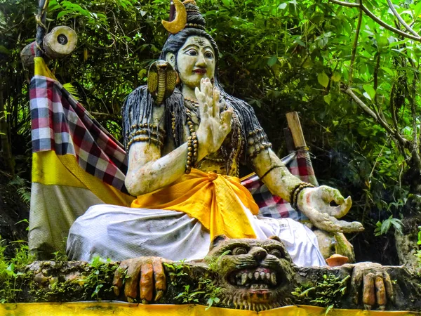 Estatua Dios Balinés Complejo Del Templo Taman Beji Griya Waterfall —  Fotos de Stock
