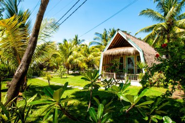Skuba dalgıçları için el değmemiş sualtı dünyalarıyla bilinen Gili Adası çok popüler bir seyahat yeridir..